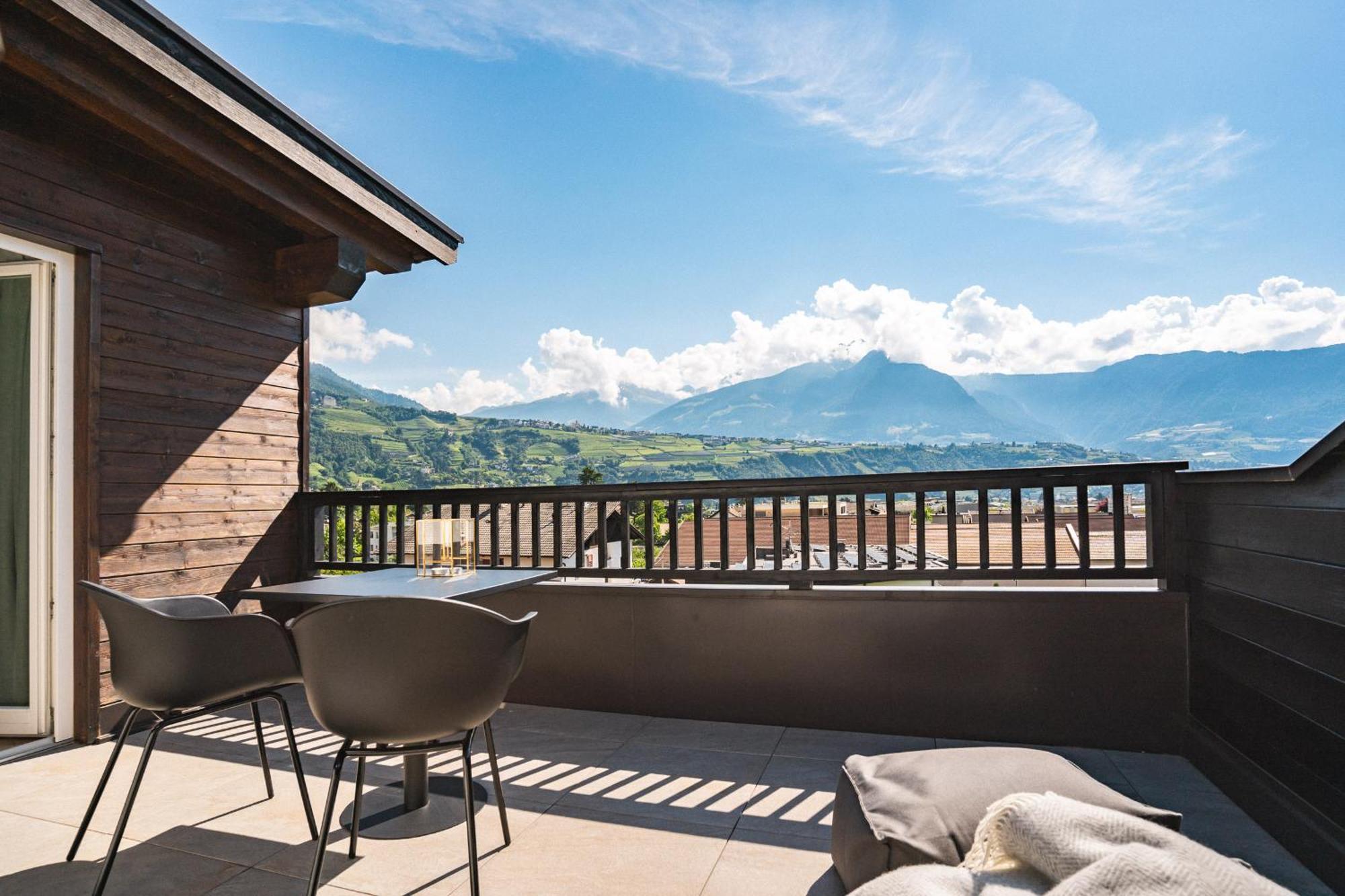 Luxe Vista City Apartments Algund エクステリア 写真